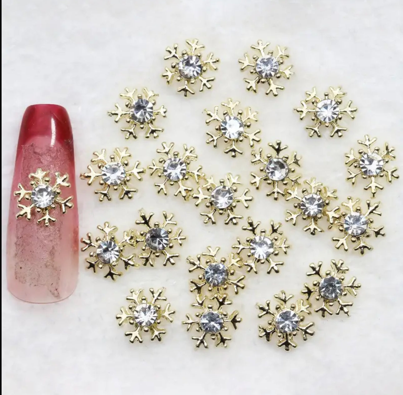 Flocon de neige avec cristaux 20pcs ❄️✨